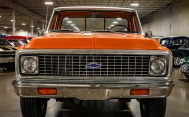 Chevrolet-K10-1972-Tangier-Orange-amp-Fro-Black-amp-White-Hounds-28
