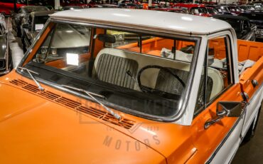 Chevrolet-K10-1972-Tangier-Orange-amp-Fro-Black-amp-White-Hounds-33
