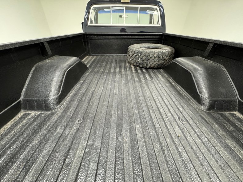 Chevrolet-K10-1979-Dark-Blue-Metallic-Blue-33