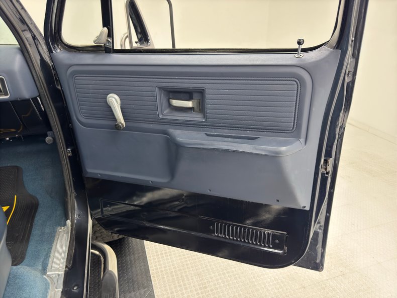 Chevrolet-K10-1979-Dark-Blue-Metallic-Blue-36