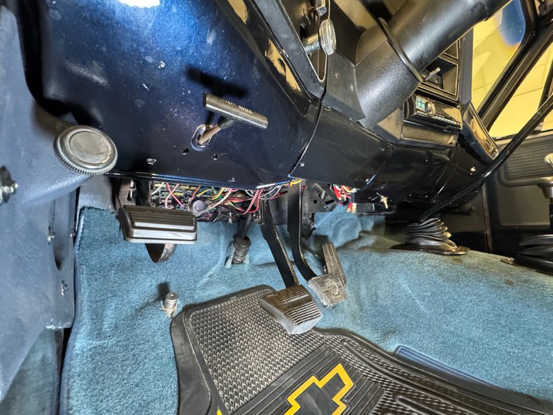 Chevrolet-K10-1979-Dark-Blue-Metallic-Blue-45