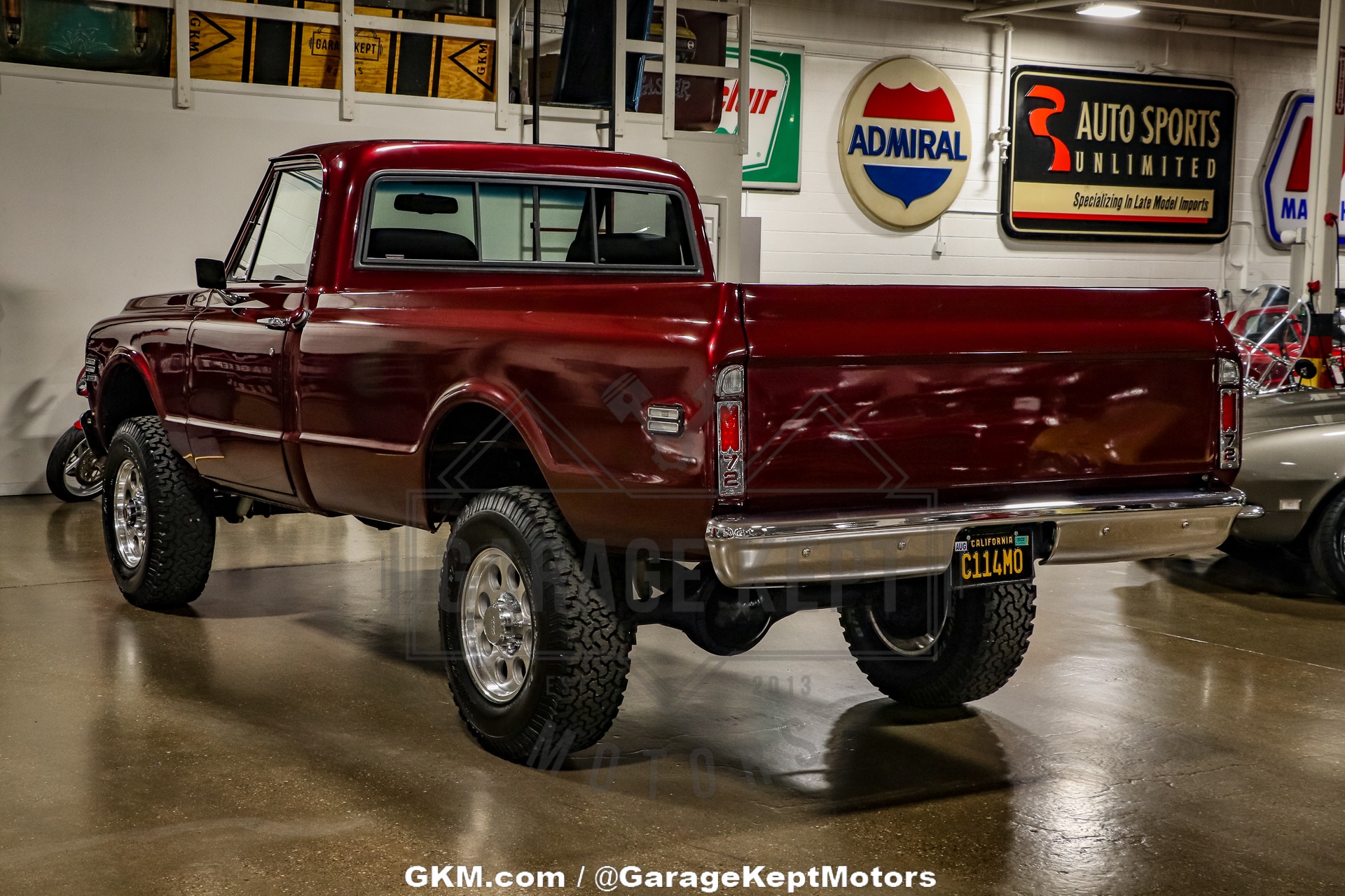 Chevrolet-K20-1972-BurgundyMaroon-Black-12
