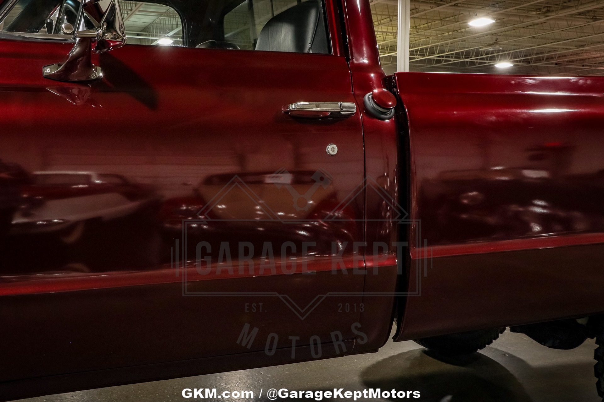 Chevrolet-K20-1972-BurgundyMaroon-Black-32