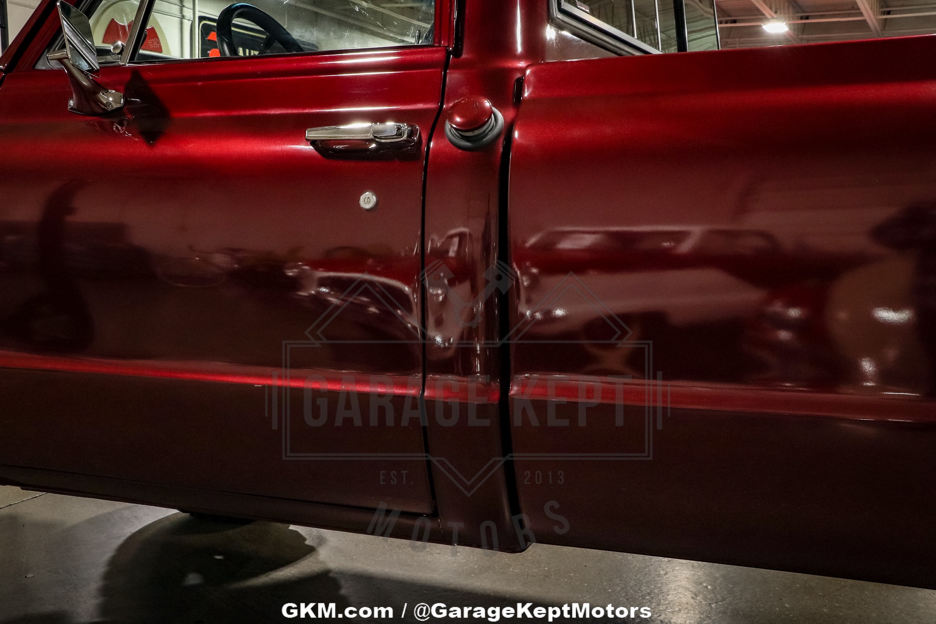 Chevrolet-K20-1972-BurgundyMaroon-Black-33