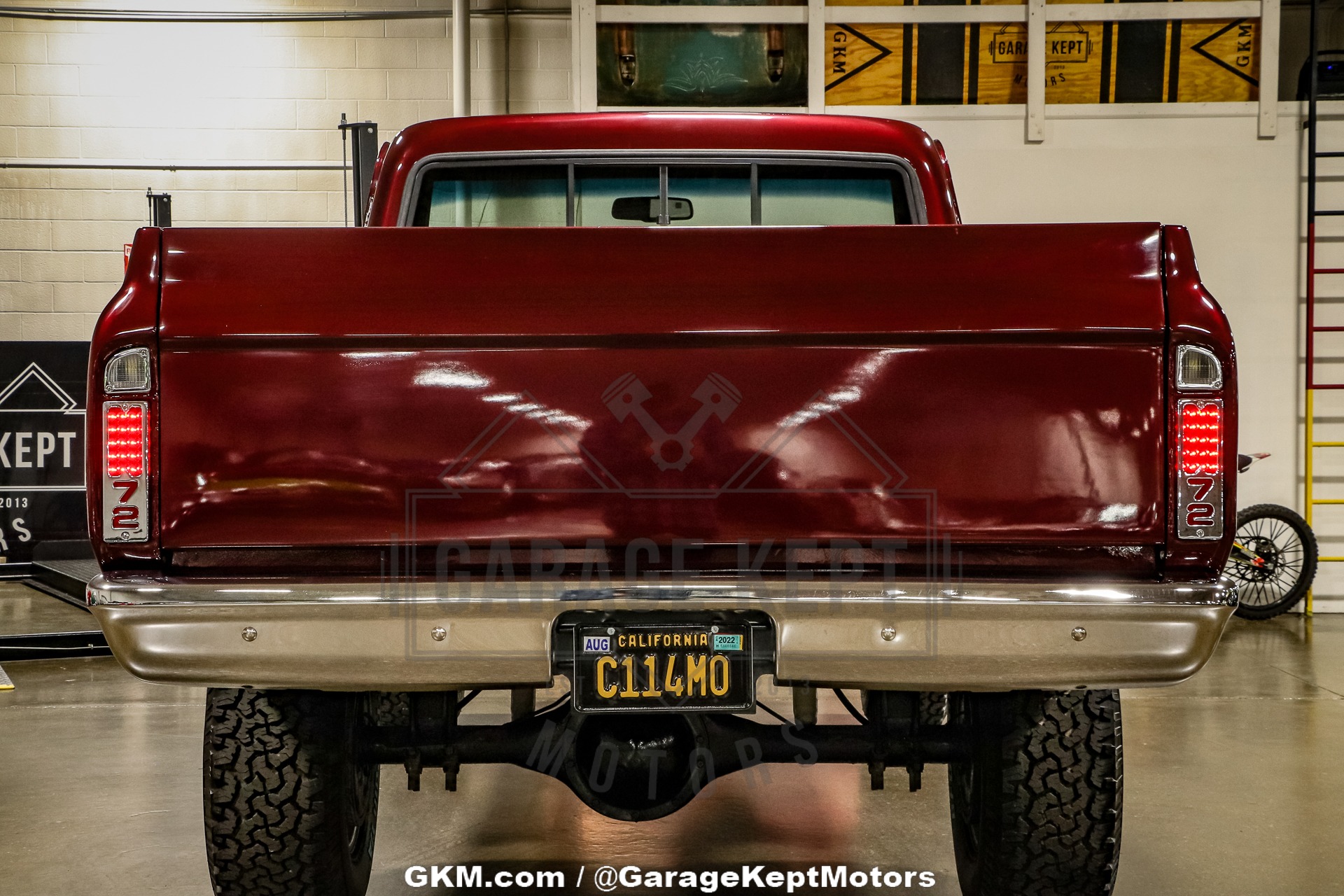 Chevrolet-K20-1972-BurgundyMaroon-Black-39