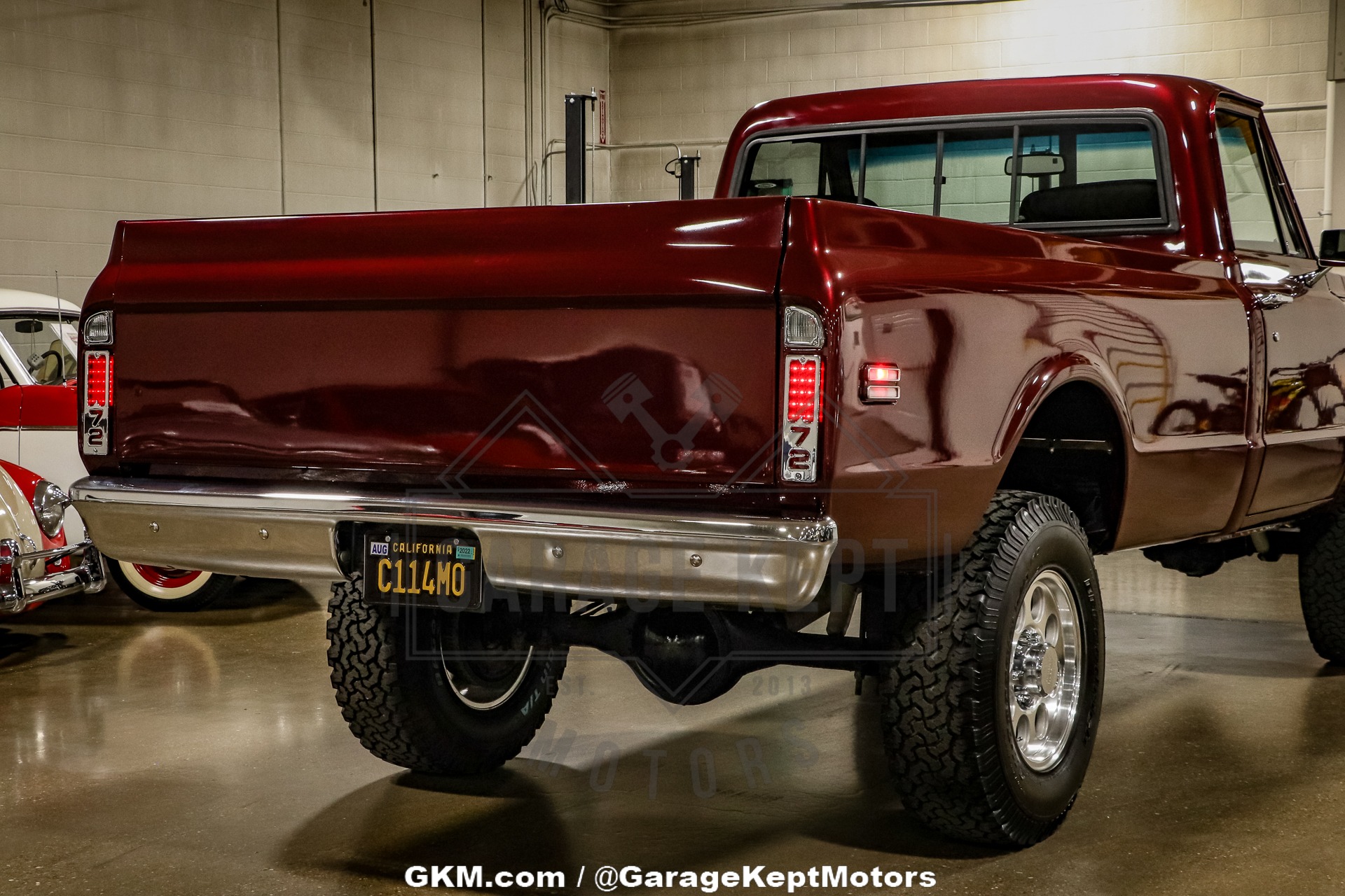 Chevrolet-K20-1972-BurgundyMaroon-Black-40