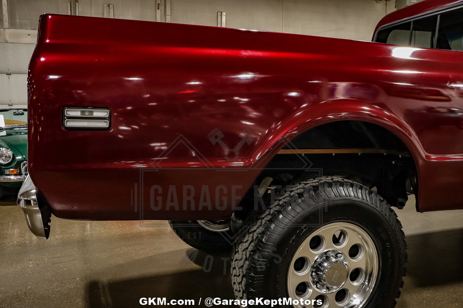 Chevrolet-K20-1972-BurgundyMaroon-Black-43