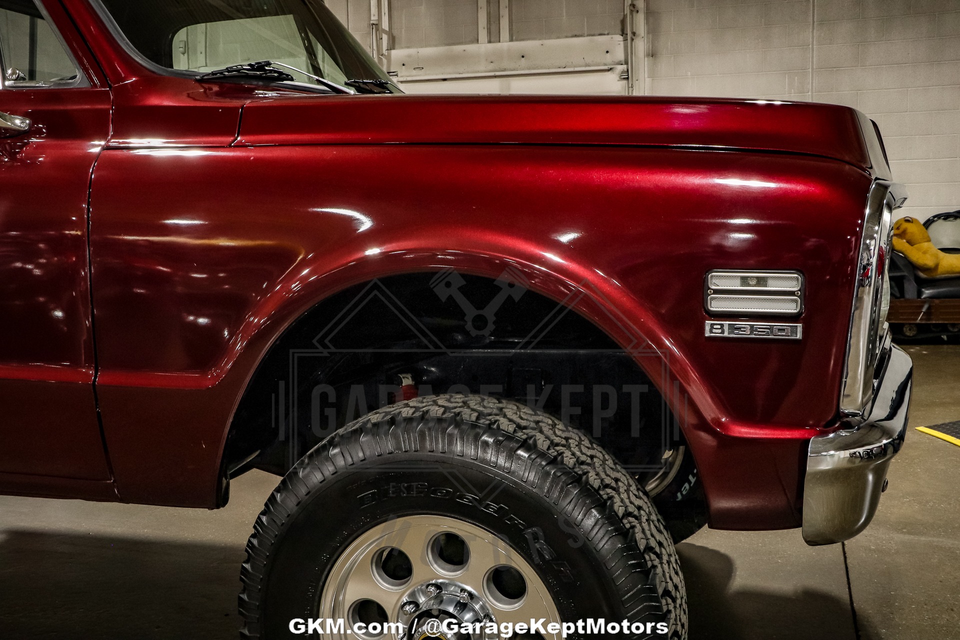 Chevrolet-K20-1972-BurgundyMaroon-Black-48