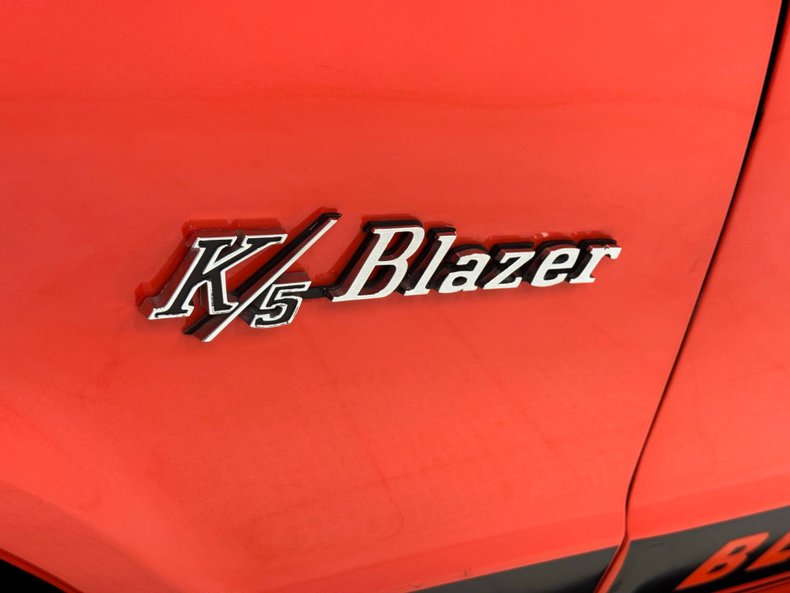 Chevrolet-K5-1972-Hugger-Orange-Black-15