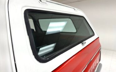 Chevrolet-K5-1972-Hugger-Orange-Black-27