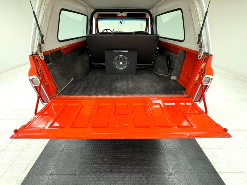 Chevrolet-K5-1972-Hugger-Orange-Black-31