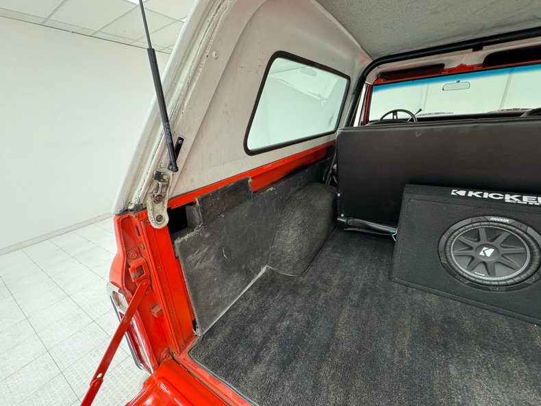 Chevrolet-K5-1972-Hugger-Orange-Black-32