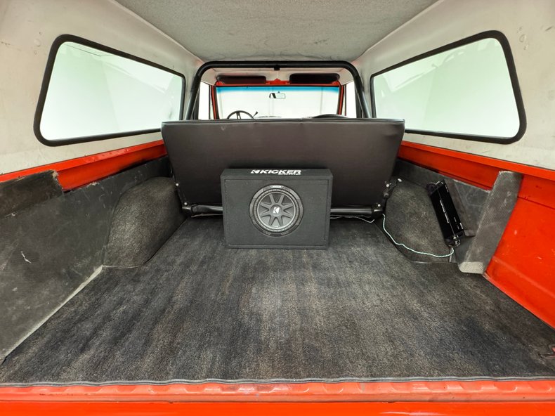 Chevrolet-K5-1972-Hugger-Orange-Black-33