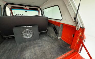 Chevrolet-K5-1972-Hugger-Orange-Black-35