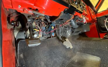 Chevrolet-K5-1972-Hugger-Orange-Black-47