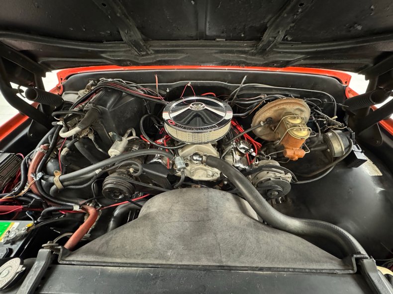 Chevrolet-K5-1972-Hugger-Orange-Black-8