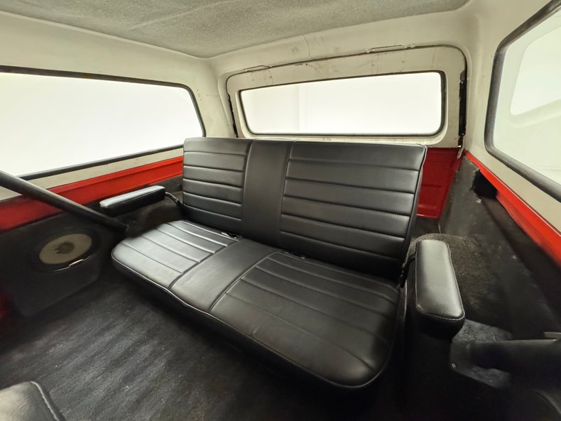 Chevrolet-K5-1972-Hugger-Orange-Black-9