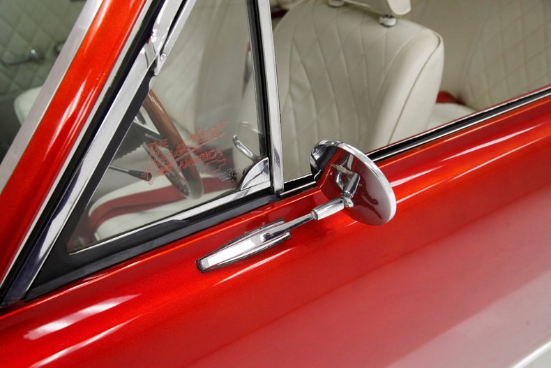 Chevrolet-Malibu-1965-Red-Metallic-White-20