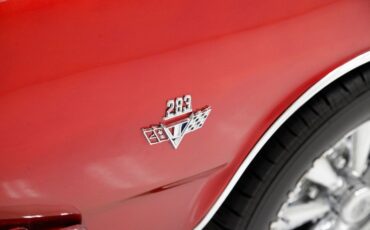 Chevrolet-Malibu-1965-Red-Metallic-White-23