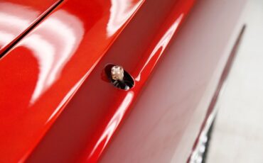 Chevrolet-Malibu-1965-Red-Metallic-White-24