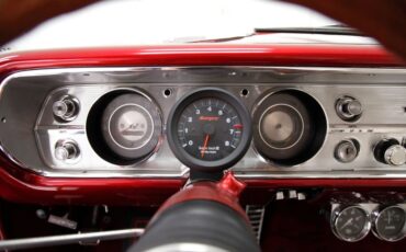 Chevrolet-Malibu-1965-Red-Metallic-White-33