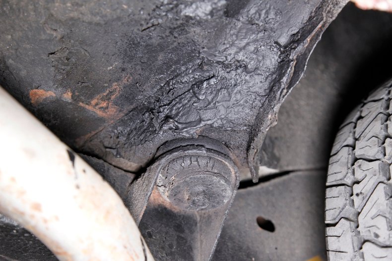 Chevrolet-Malibu-1965-Red-Metallic-White-44