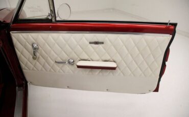 Chevrolet-Malibu-1965-Red-Metallic-White-48