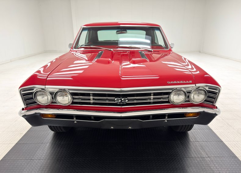 Chevrolet-Malibu-1967-Bolero-Red-Black-10