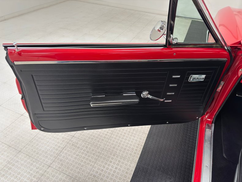 Chevrolet-Malibu-1967-Bolero-Red-Black-28