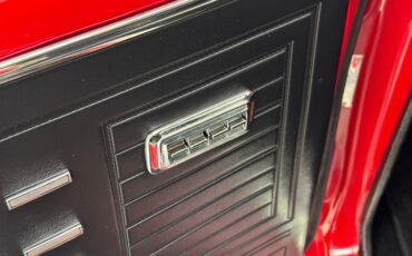 Chevrolet-Malibu-1967-Bolero-Red-Black-29