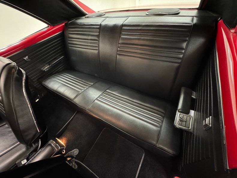 Chevrolet-Malibu-1967-Bolero-Red-Black-31