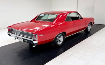 Chevrolet-Malibu-1967-Bolero-Red-Black-7