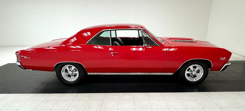Chevrolet-Malibu-1967-Bolero-Red-Black-8