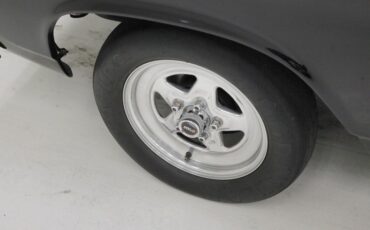 Chevrolet-Malibu-1969-Tuxedo-Black-Black-23