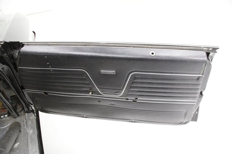 Chevrolet-Malibu-1969-Tuxedo-Black-Black-28