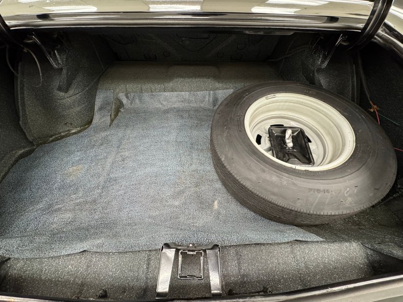 Chevrolet-Malibu-1969-Tuxedo-Black-Black-29