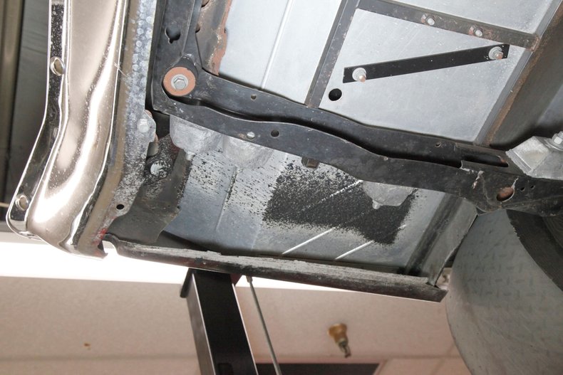 Chevrolet-Malibu-1969-Tuxedo-Black-Black-39