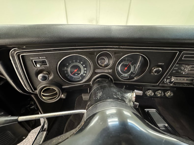 Chevrolet-Malibu-1969-Tuxedo-Black-Black-40