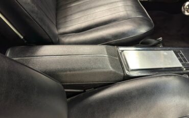 Chevrolet-Malibu-1969-Tuxedo-Black-Black-41