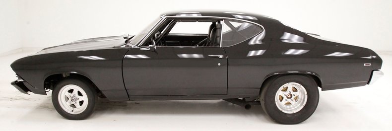 Chevrolet-Malibu-1969-Tuxedo-Black-Black