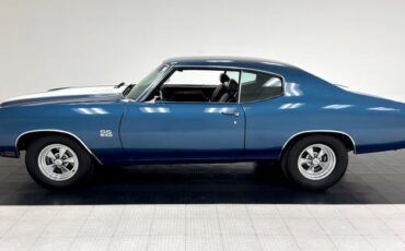 Chevrolet-Malibu-1970-Fathom-Blue-Black-1