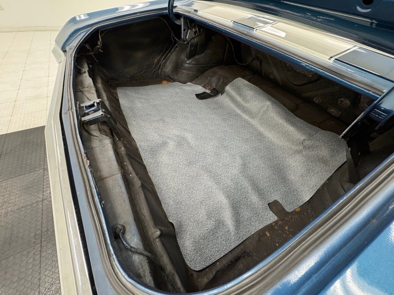 Chevrolet-Malibu-1970-Fathom-Blue-Black-10