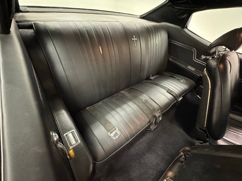 Chevrolet-Malibu-1970-Fathom-Blue-Black-13