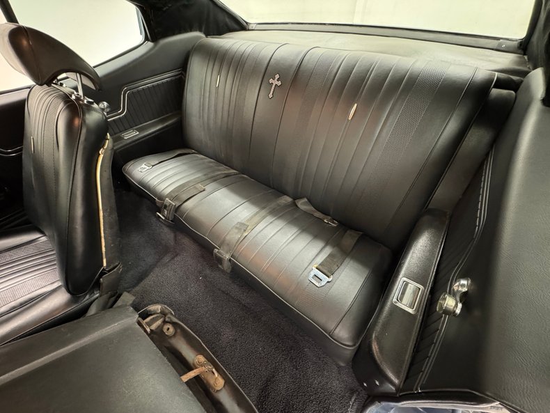 Chevrolet-Malibu-1970-Fathom-Blue-Black-39