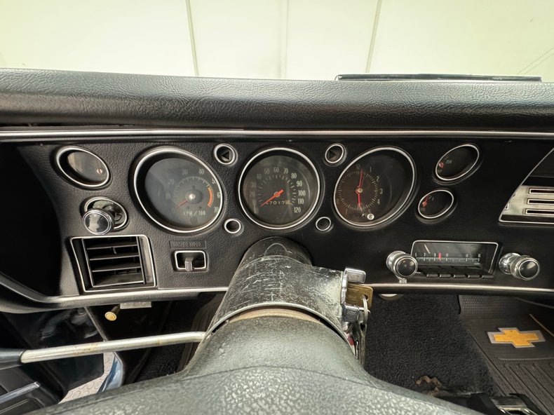 Chevrolet-Malibu-1970-Fathom-Blue-Black-41