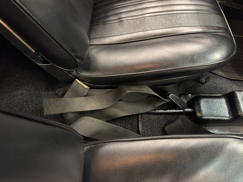 Chevrolet-Malibu-1970-Fathom-Blue-Black-48