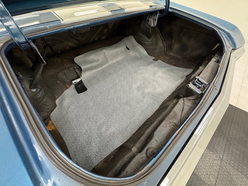 Chevrolet-Malibu-1970-Fathom-Blue-Black-8