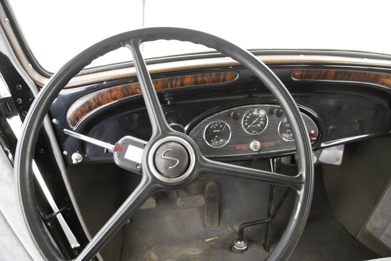 Chevrolet-Master-1933-Black-Gray-34