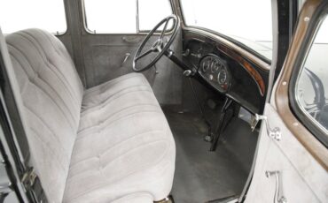 Chevrolet-Master-1933-Black-Gray-38