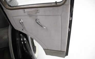 Chevrolet-Master-1933-Black-Gray-40